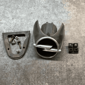 Opel Calibra Facelift Emblem vorne